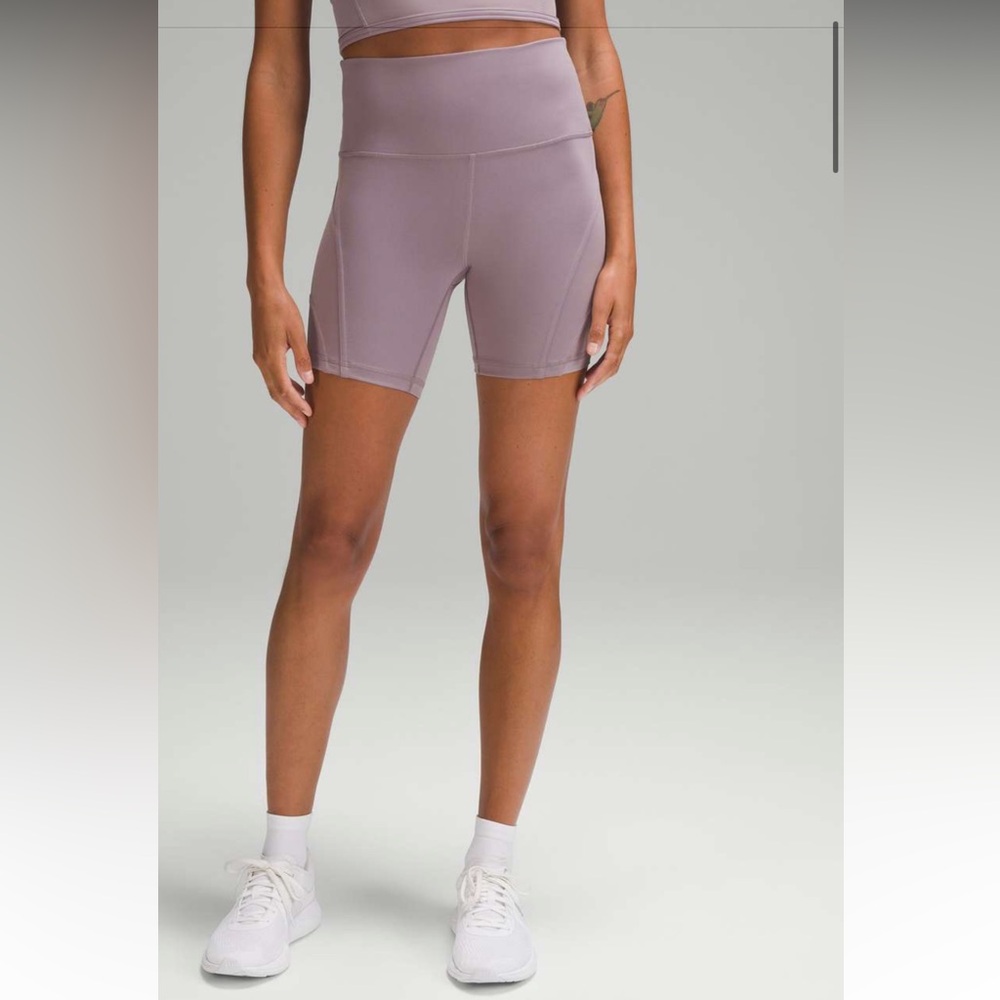 Lululemon Wunder Train Mesh Panel HR Short 6” size 10 in violet verbena